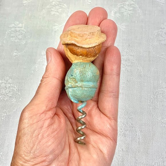 Vintage Hand Carved Resin Figural Folk Art Cork Screw Wine Opener Bar Ware - Picture 3 of 7